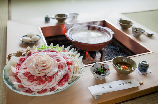 Kyoto Restaurant 'Hatakaku' - Botan Nabe (Wild Boar Hotpot) 京都畑かく 牡丹鍋